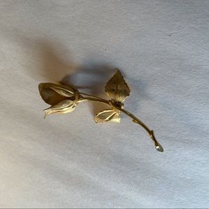 Vintage Giovanni Gold Tone Rose Brooch Single Rose Lapel Pin 1990s